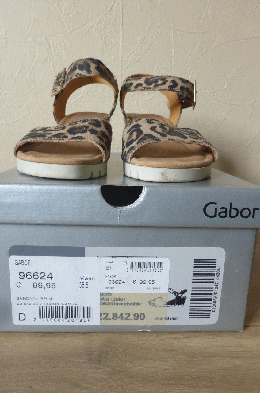 Sleehak sandalen met panterprint van Gabor maat 35,5