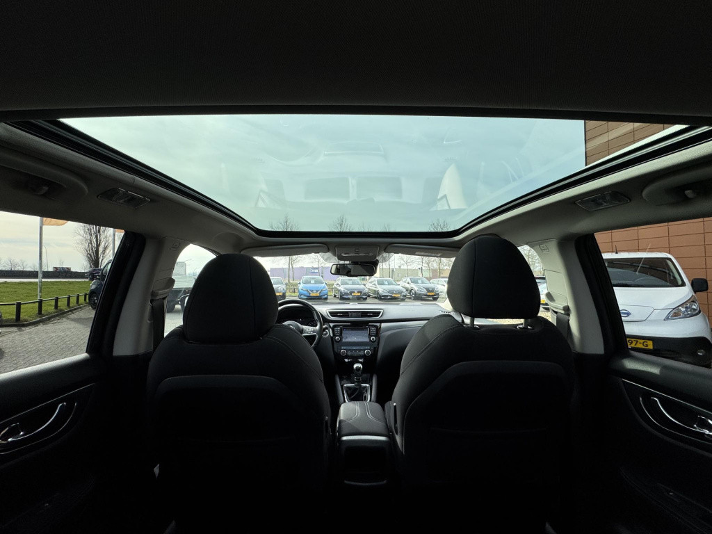 Nissan Qashqai 1.2 n-connecta design pack