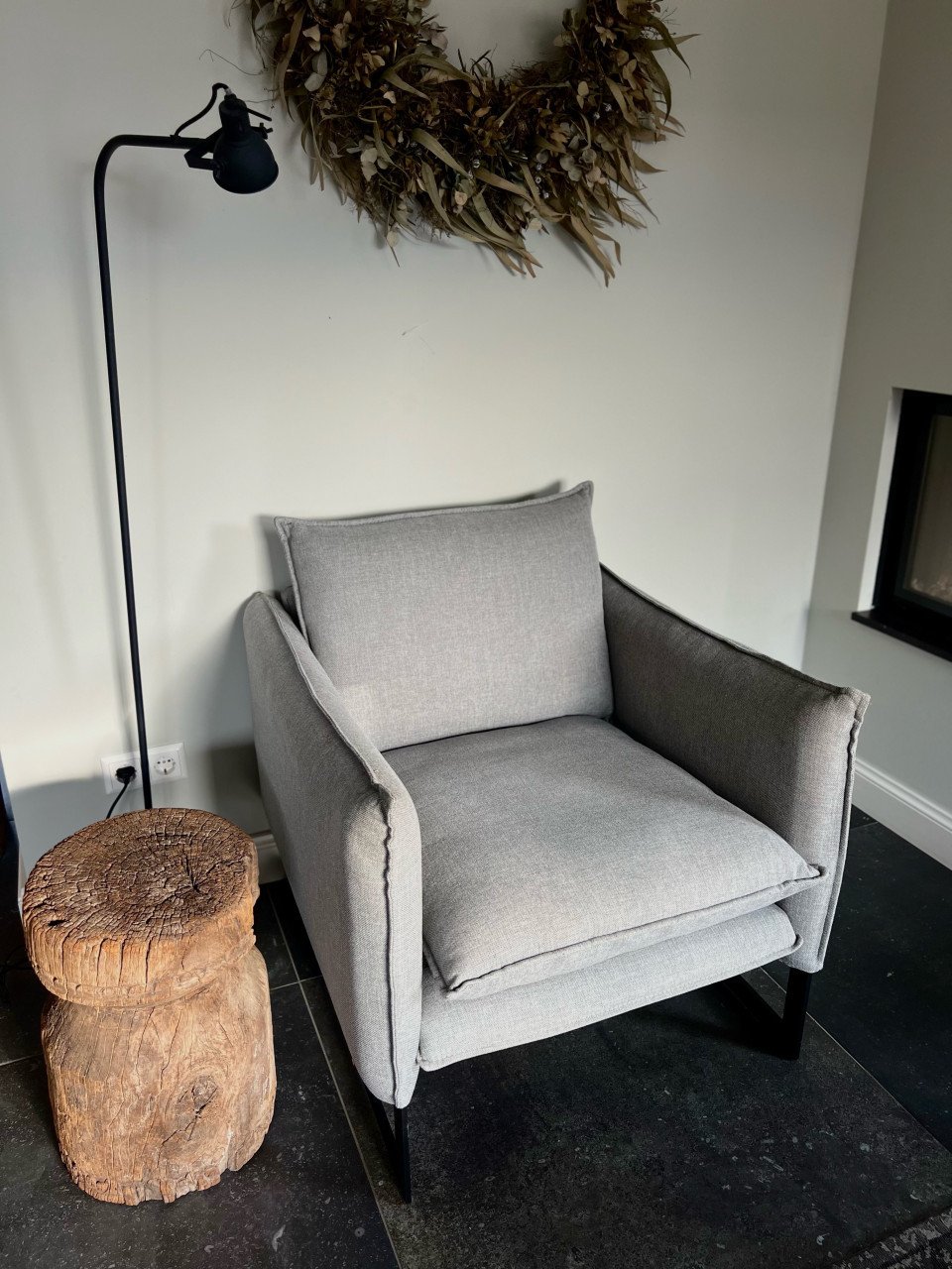 Prachtige grijze fauteuil