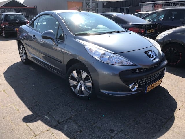 Peugeot 207 CC 2007
