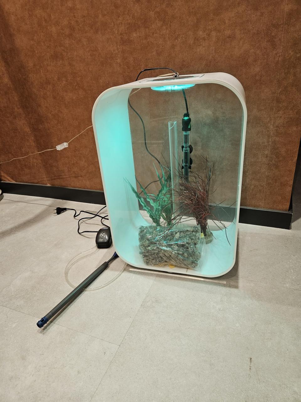 Biorb Life 45 aquarium met leuke accesoires!