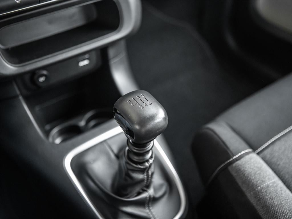 Citroen C3 1.2 puretech 110pk feel