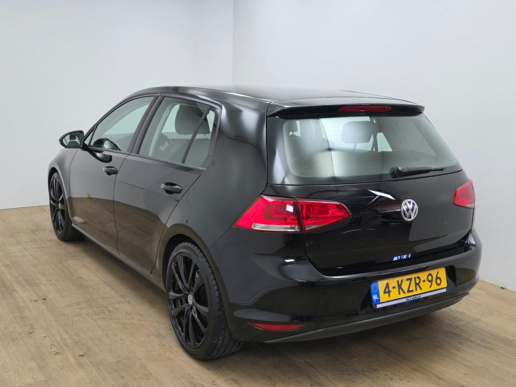 Volkswagen Golf occasion 1.2 tsi black edition met cruisecontrol en dikke v