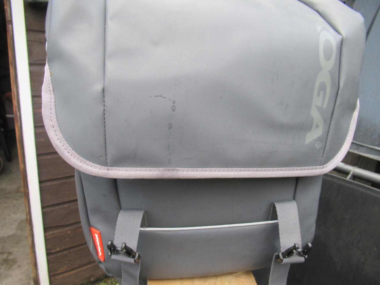 Fietstassen KOGA, nieuw met snel sluiting, grijs, zeer ruim.