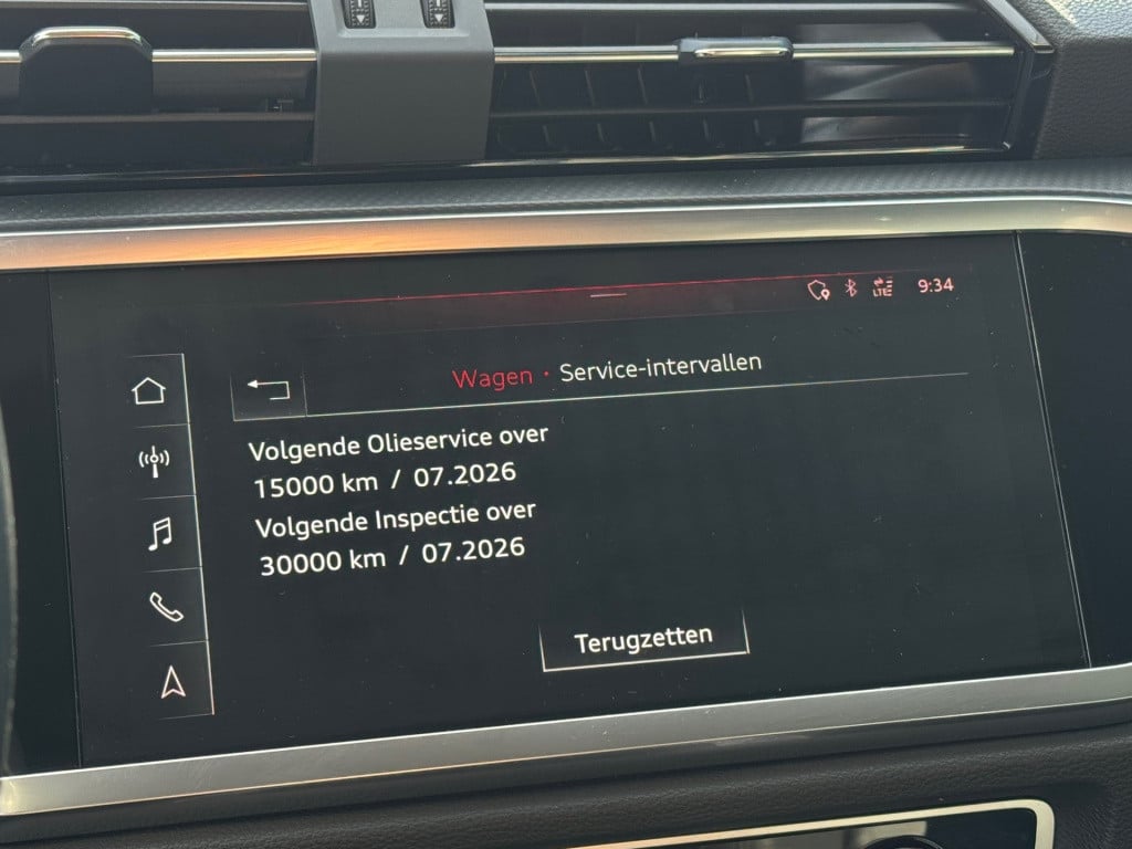 Audi Q3 35 tfsi * camera * matrix led * leer * keyless * trekhaak