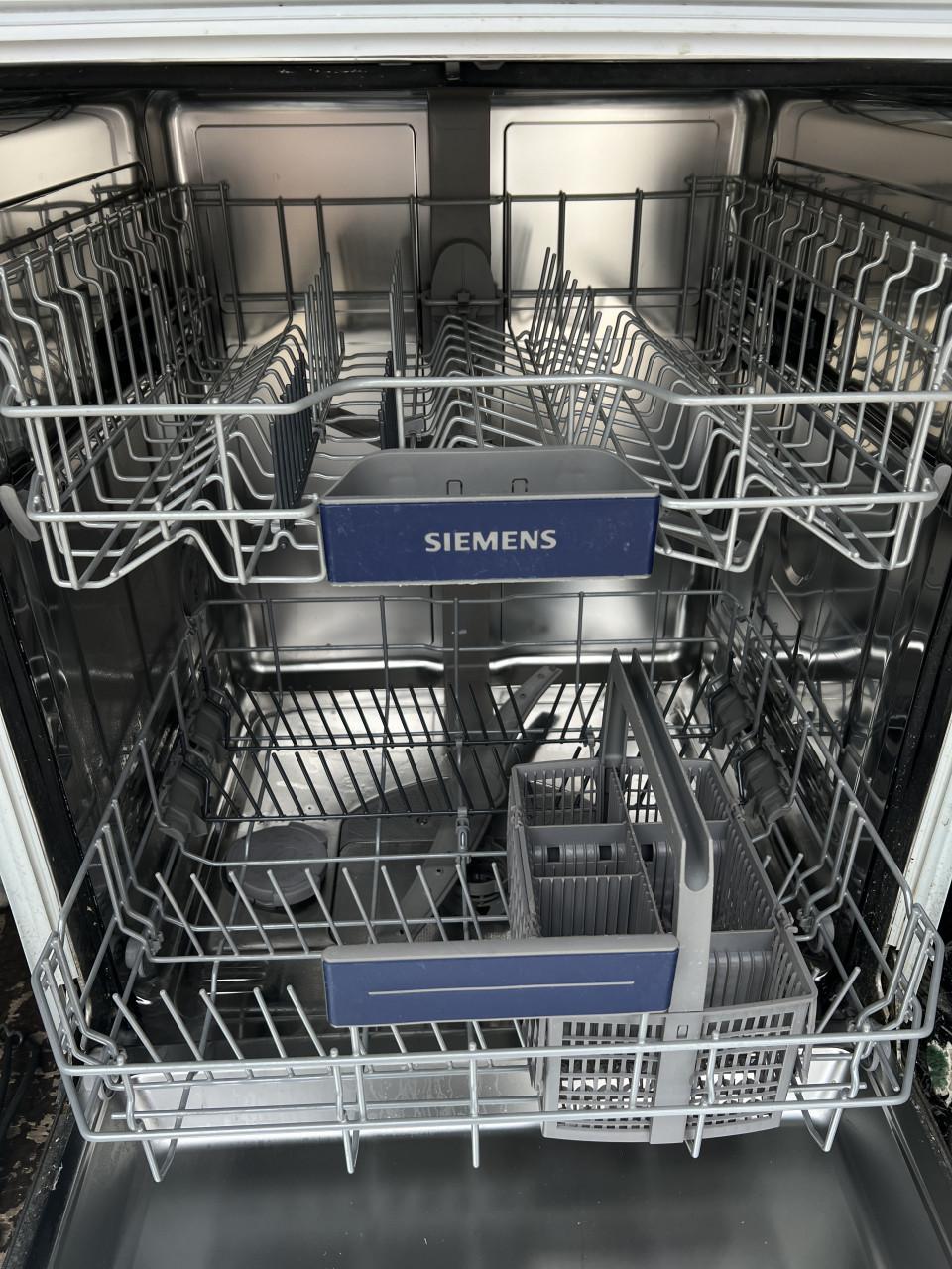 Siemens volledig geïntegreerd inbouw Vaatwasser 83x60 cm. Klasse A+++