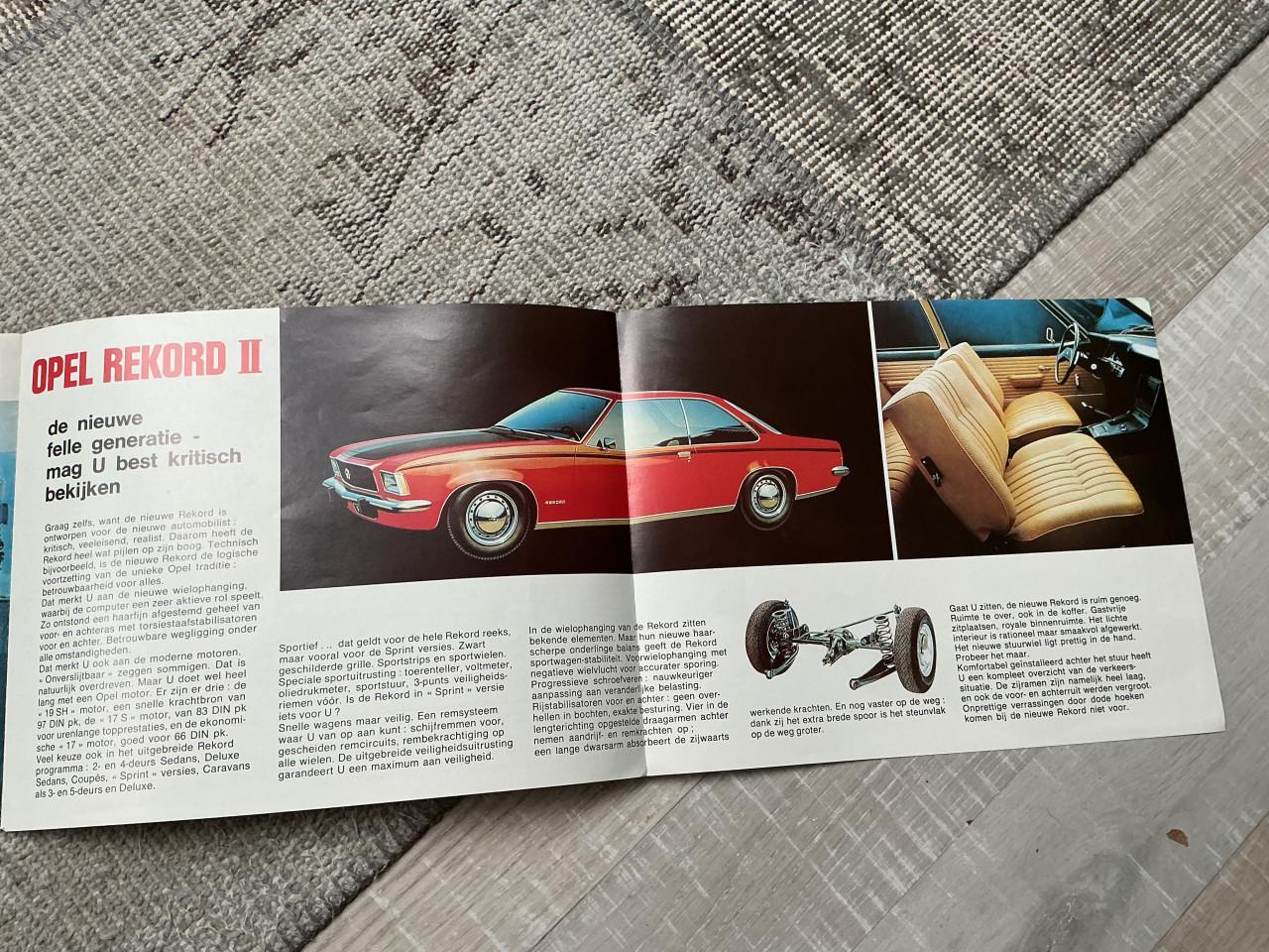 Opel record II. Brochure