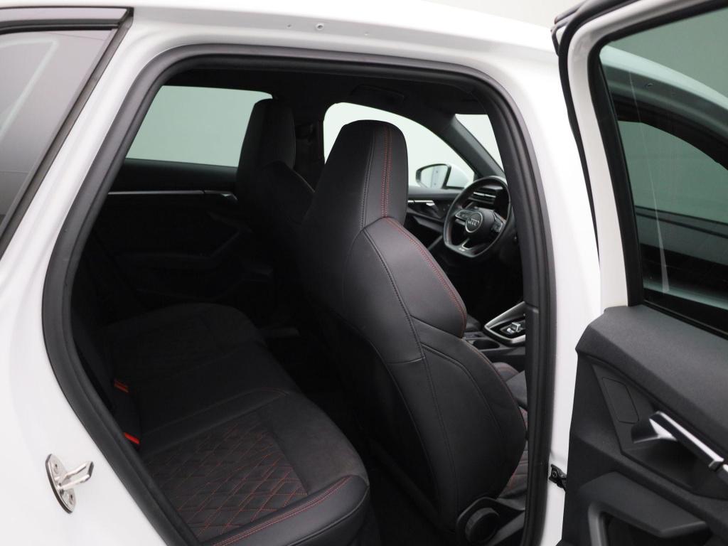 Audi A3 sportback 35 tfsi s edition | automaat | stoelverwarming | s-line s