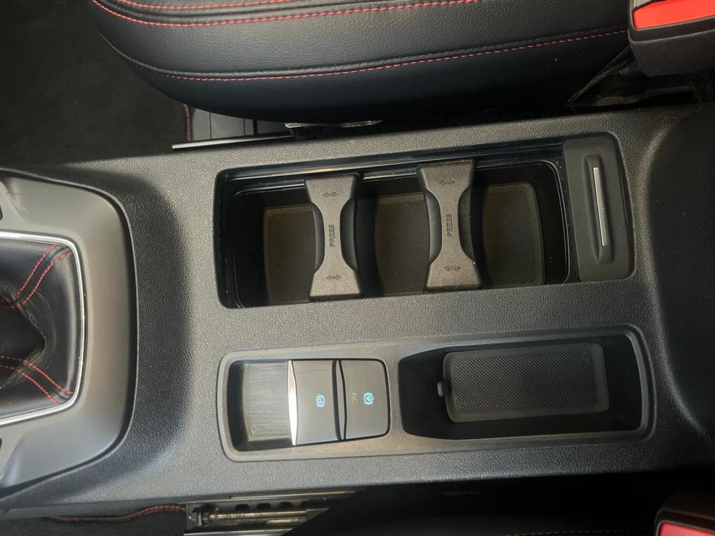 Ford Kuga 1.5 ecoboost st-line x | trekhaak | climate |