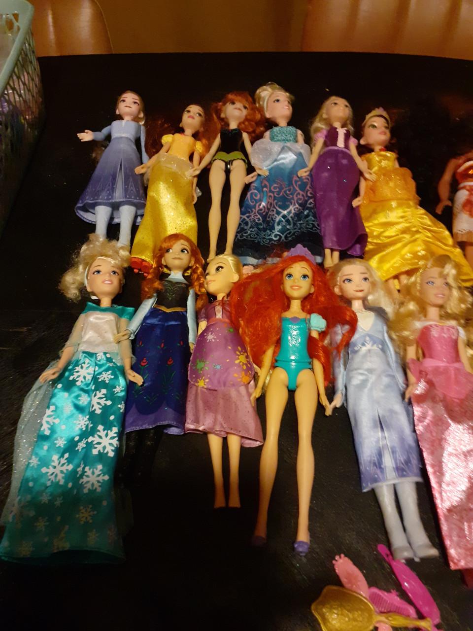 25 Disney prinsessen met extra kleding