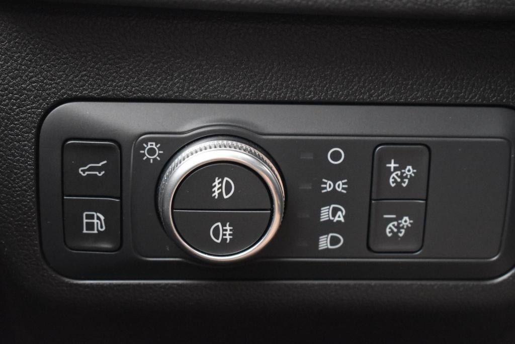 Ford Kuga 2.5 phev st-line | elektrisch wegklapbare trekhaak | climate cont