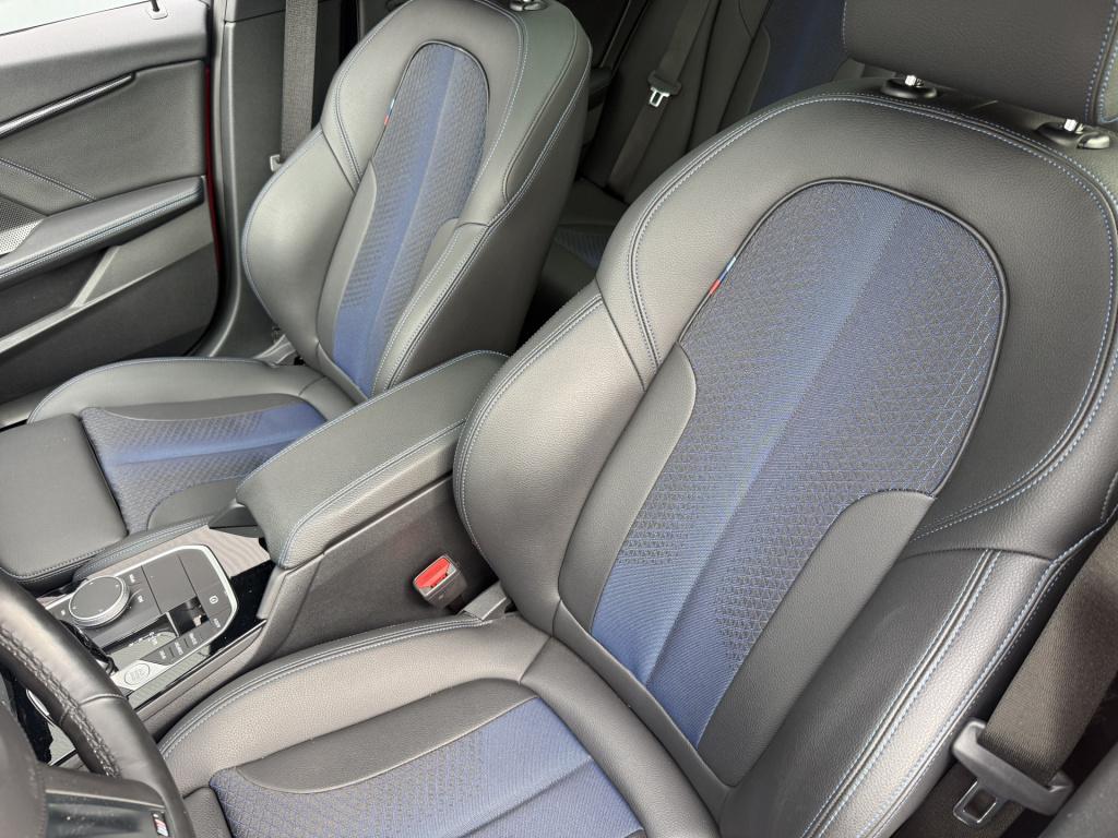 BMW 1 Serie 118i 136pk automaat high executive m-sportpakket 5-drs