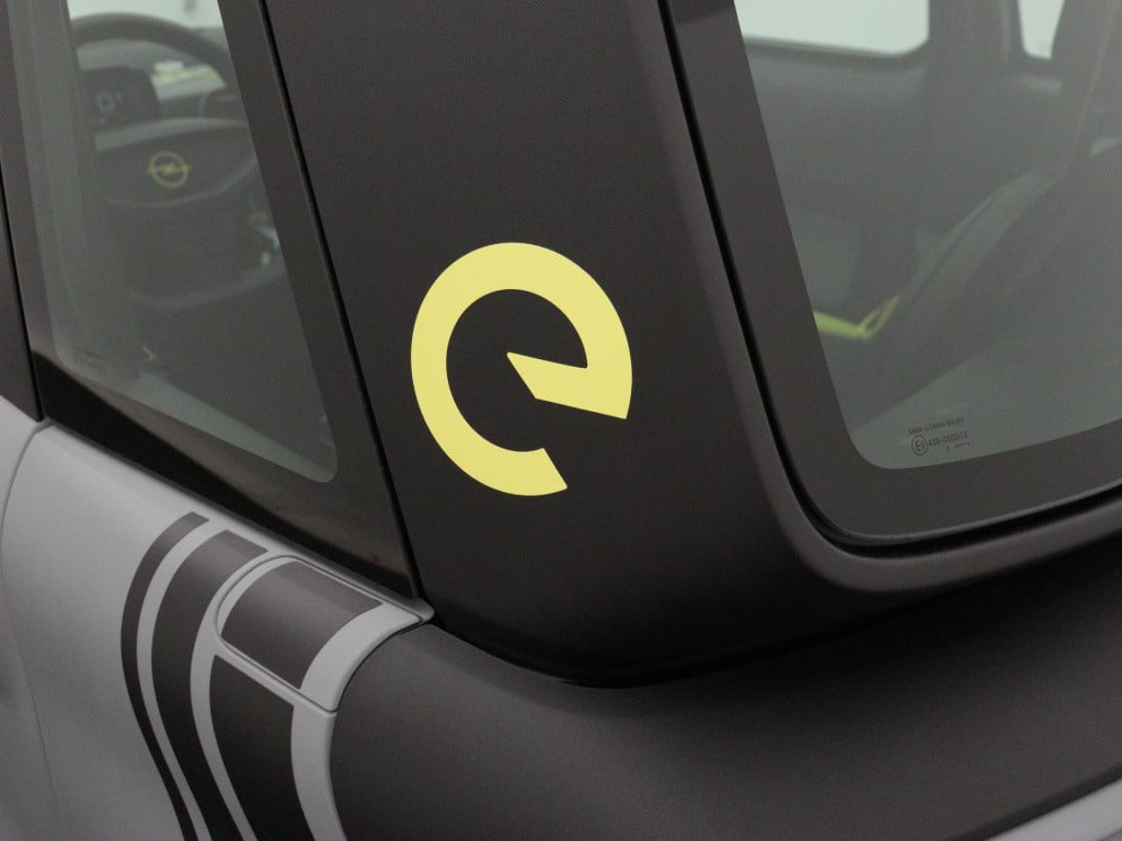 Opel Rocks-e tekno | nieuw | mobiliteit vanaf 16 jaar | uit voorraad leverb