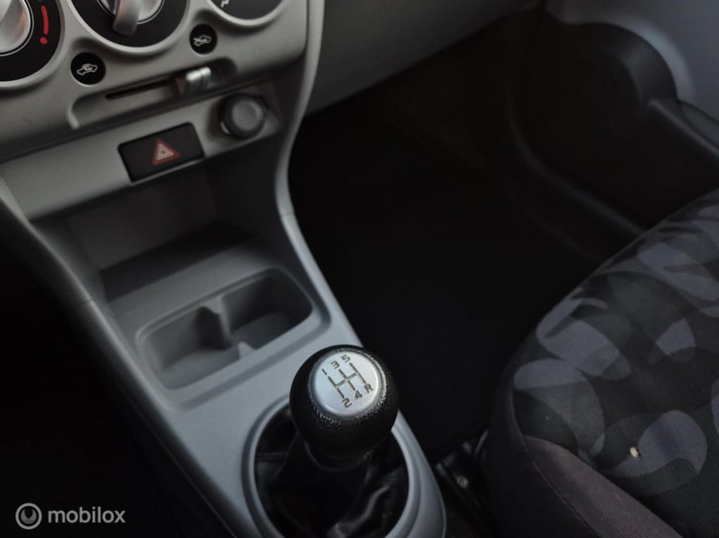 Suzuki Alto 1.0 / 5-deurs / airco