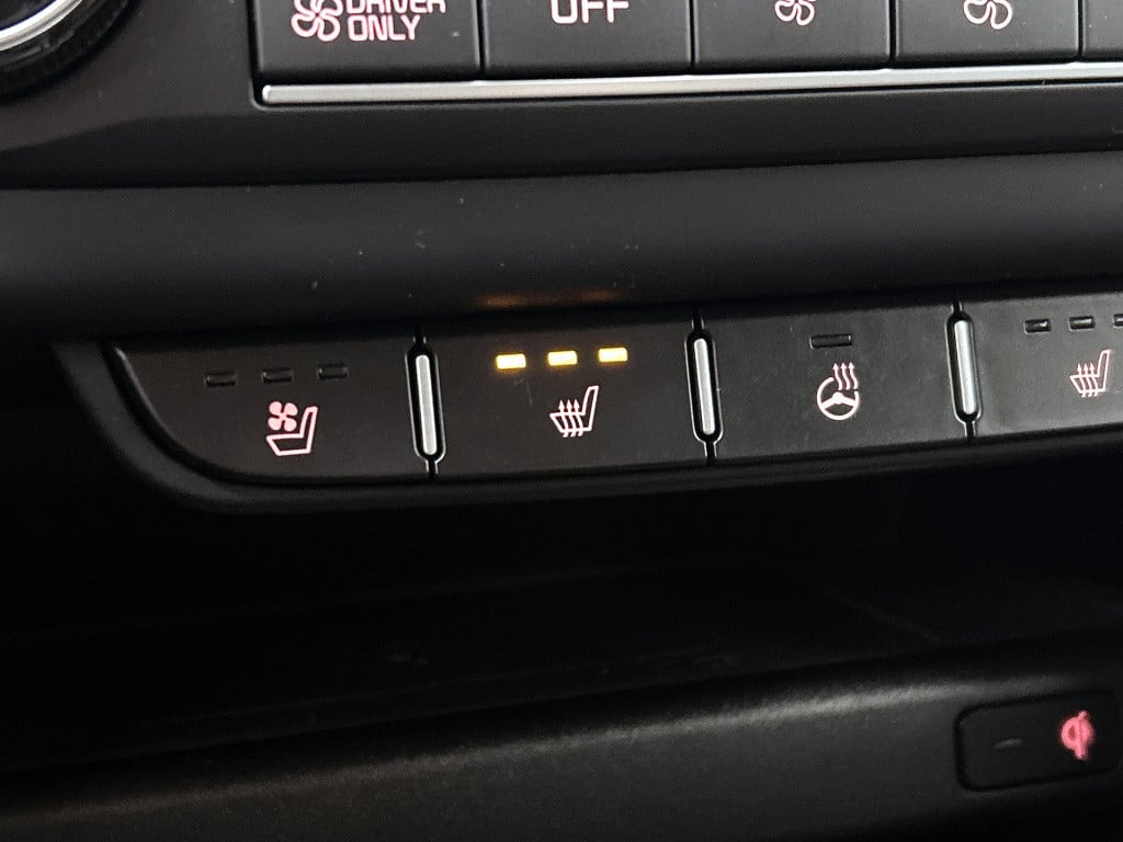 Kia Ceed Sportswagon 1.6 gdi phev dynamicplusline stoel verwarming/verkoeli
