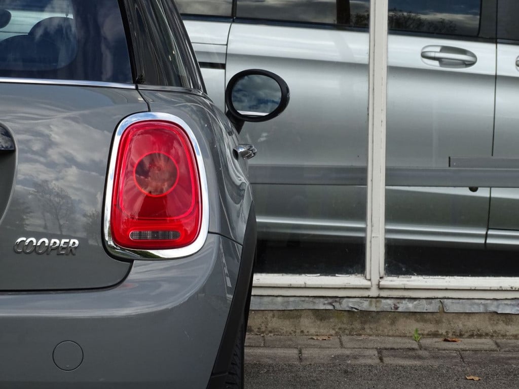 Mini Cooper mini 1.5 business | navi | bluetooth | 16"