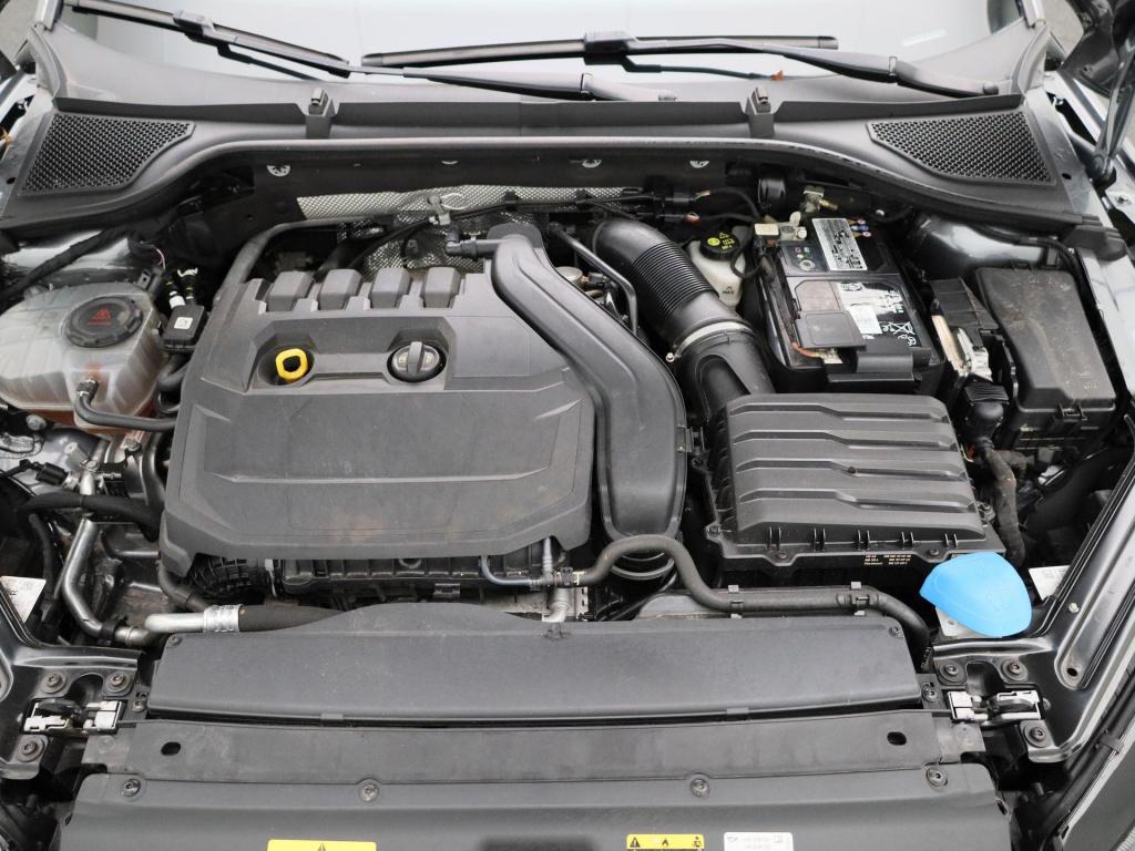 Skoda Octavia combi 1.5 e-tsi business edition plus | automaat | navigatie 