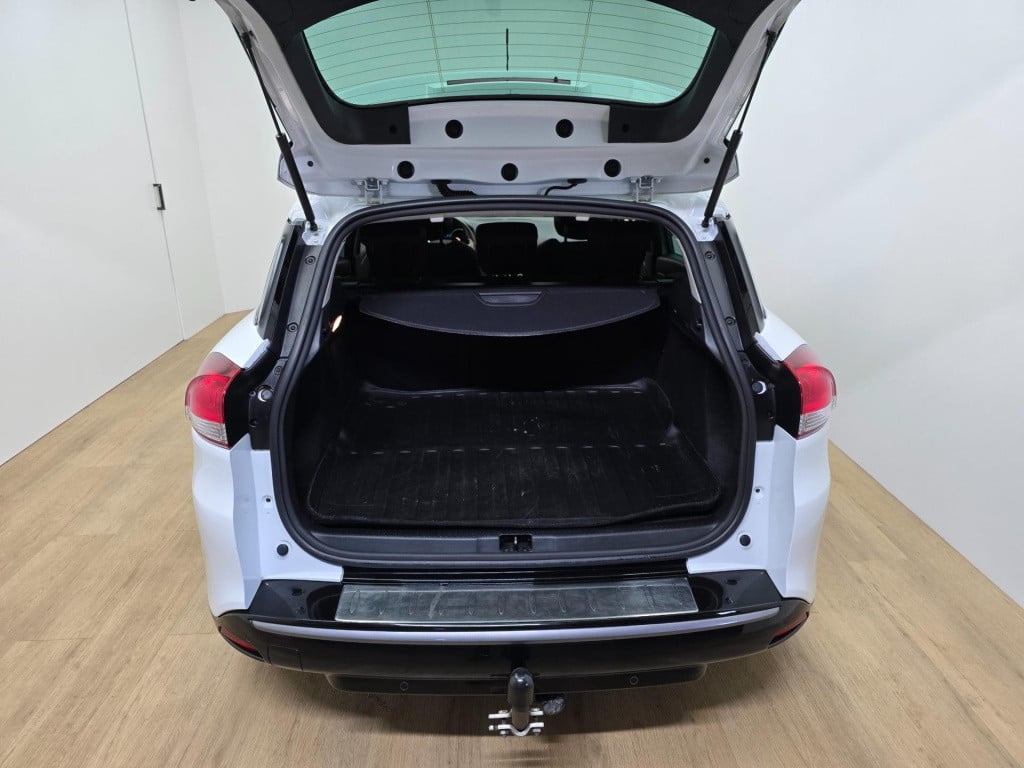 Renault Clio estate occasion kleine stationwagen met trekhaak | tweedehands