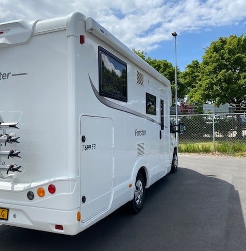 Forster Euromobil T699EB – Luxe camper uit 2020 met slechts ca. 58.000 km