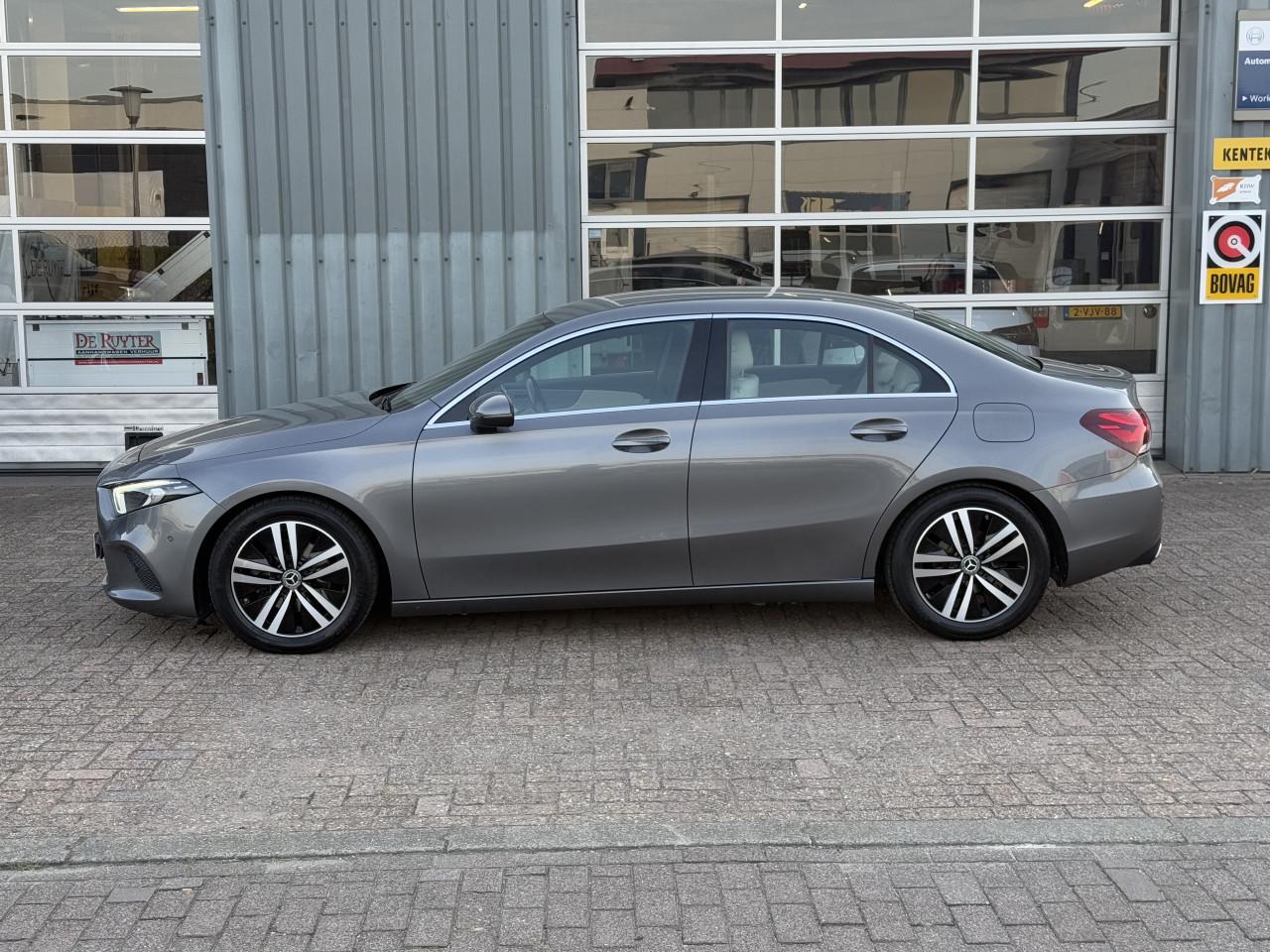 Mercedes-Benz A-klasse - 180 Business Solution Luxury | Wit Leder | Sfeer