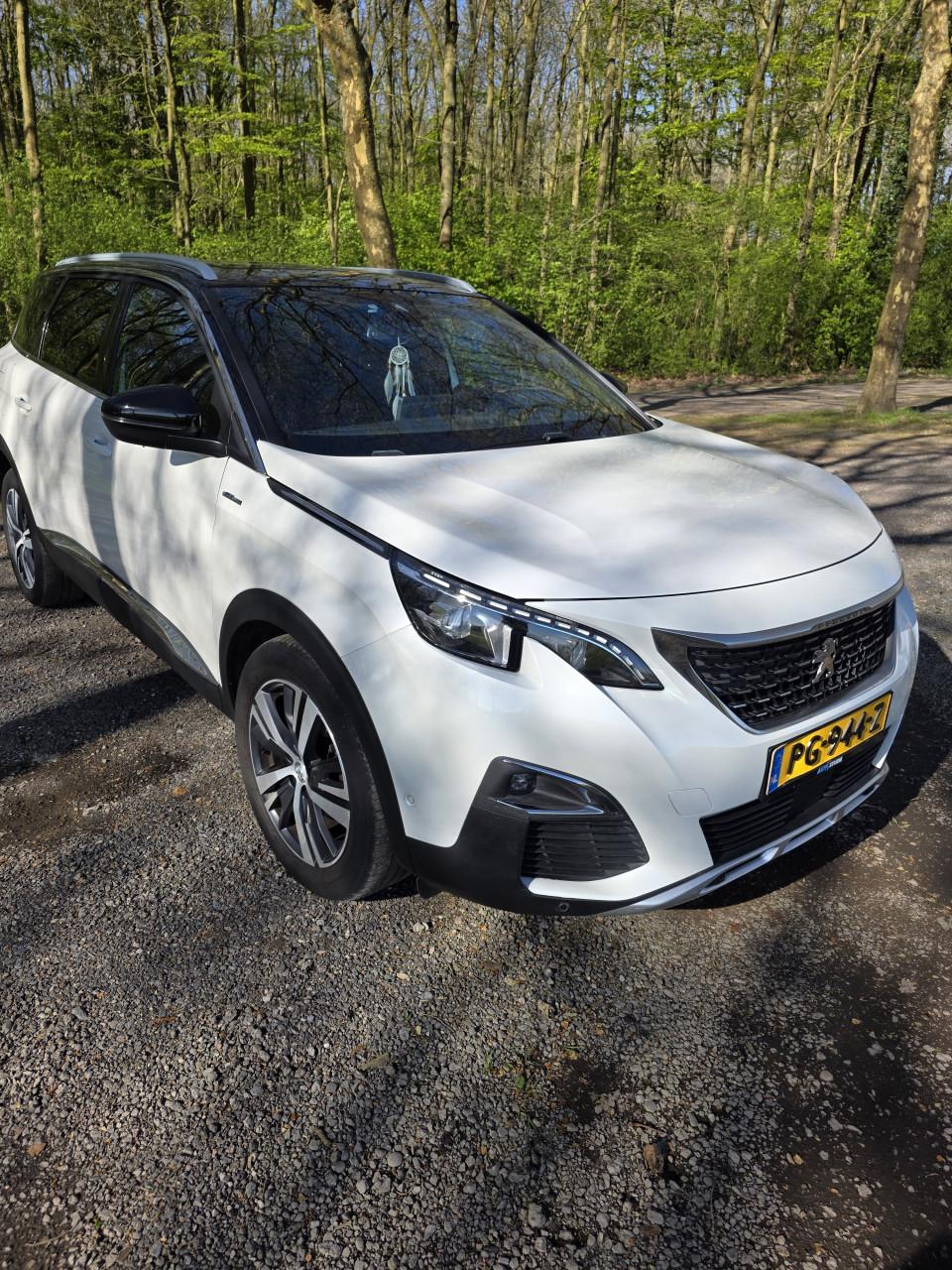 Peugeot 5008 GT Line automaat 7 Zitplaatsen