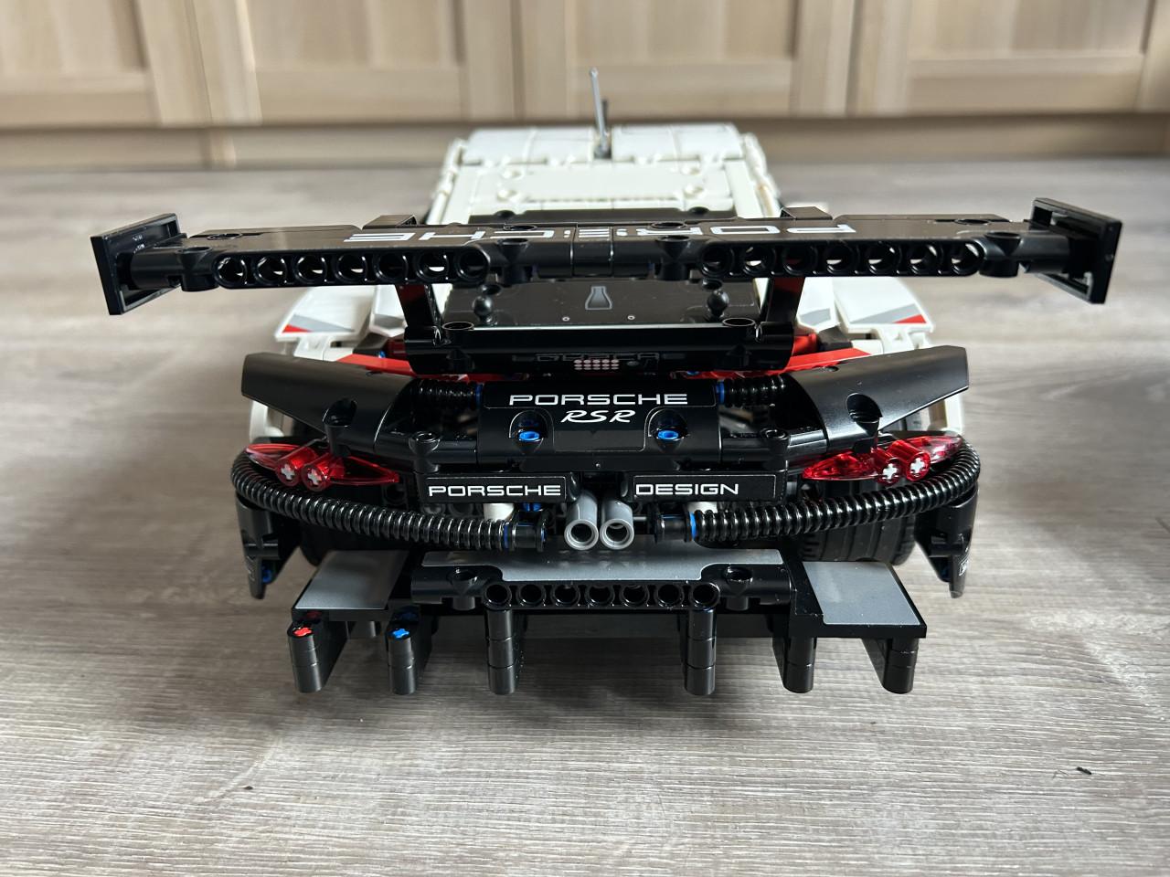 Lego Set - 42096 - Technic – Porsche 911 RSR