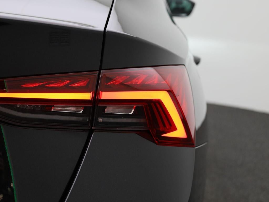 Skoda Octavia 1.0 tsi business edition | apple carplay / android auto | nav
