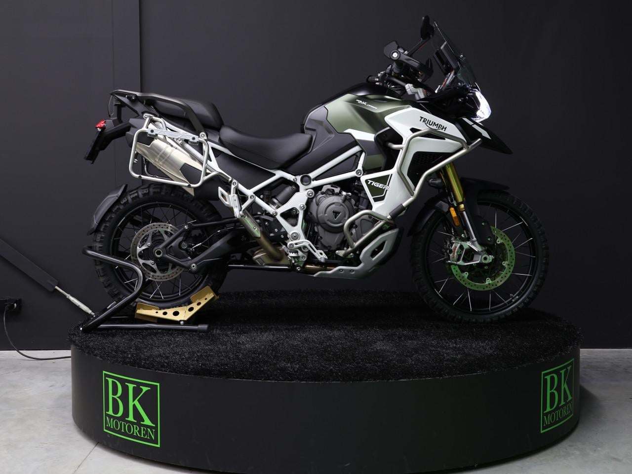 TIGER 1200 RALLY EXPLORER