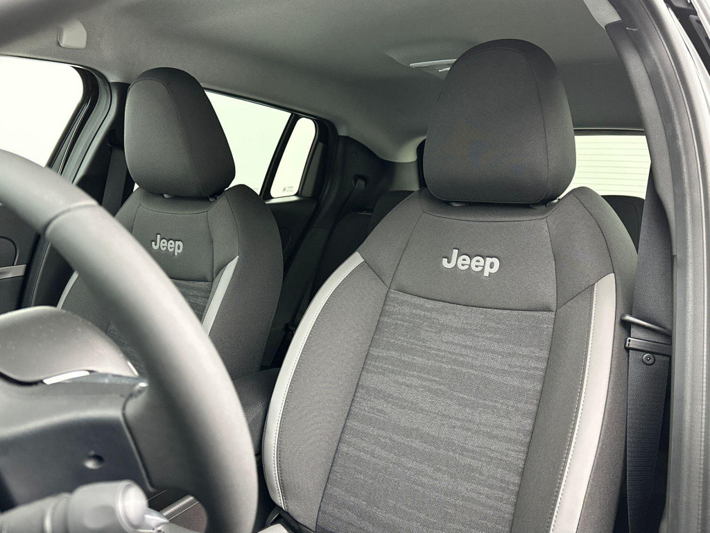 Jeep Avenger longitude 54 kwh | tech & style pack | warmtepomp | van mossel