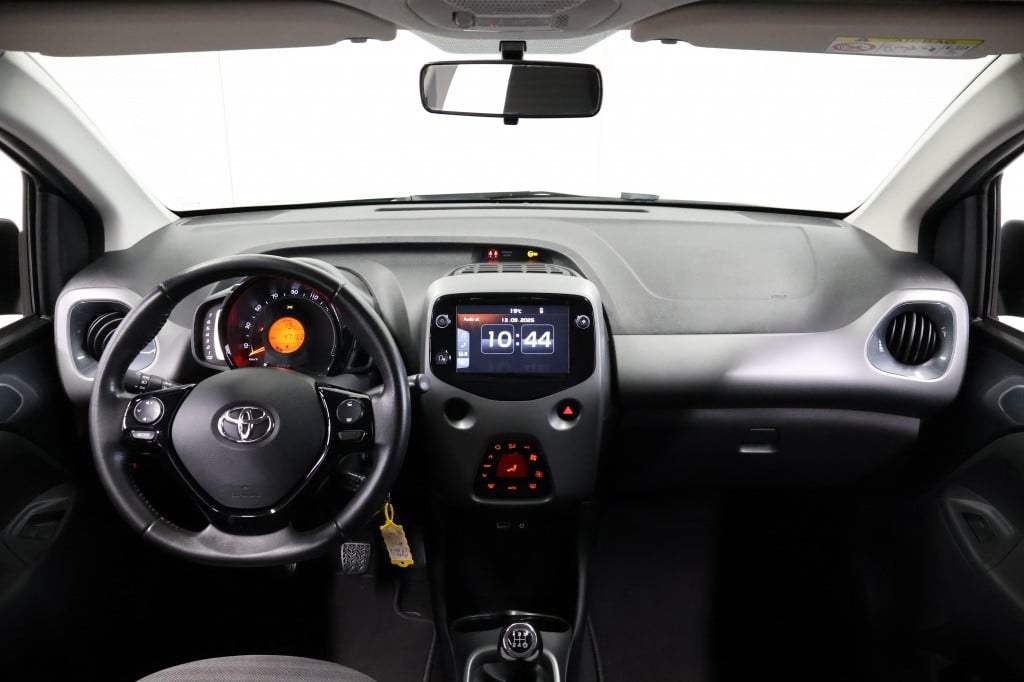 Toyota Aygo 1.0 vvt-i x-cite