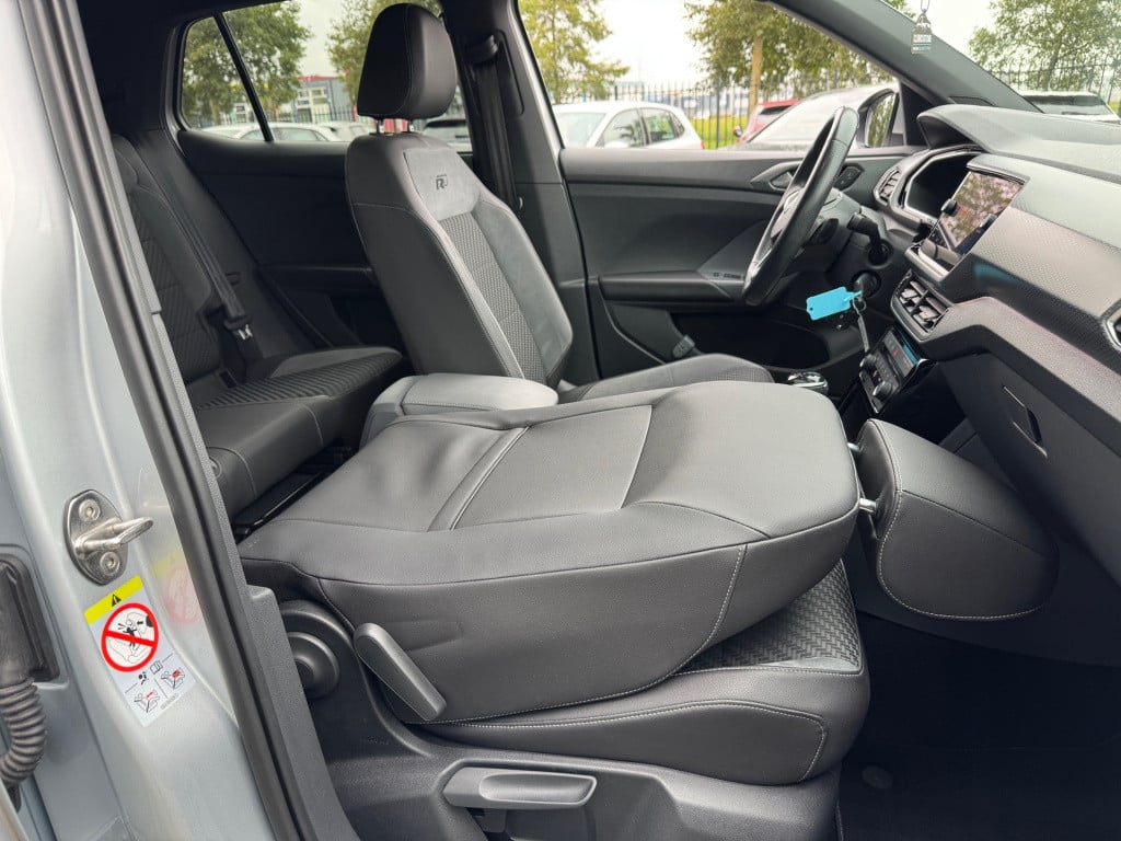 Volkswagen T-cross 1.0 tsi r-line * carplay * camera * 18 inch * nap