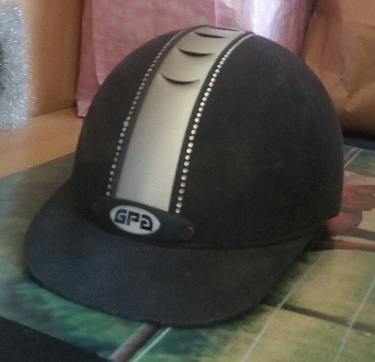 GPA Pikeur bling cap