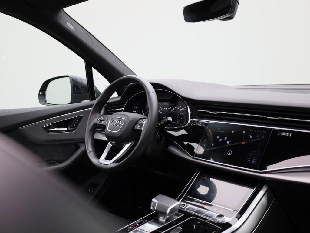 Audi Q7 55 tfsi e quattro pro line plus | nl auto | panoramadak | luchtveri
