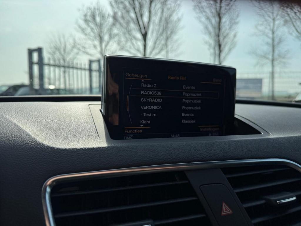 Audi Q3 1.4 tfsi | automaat | lm | s-line |