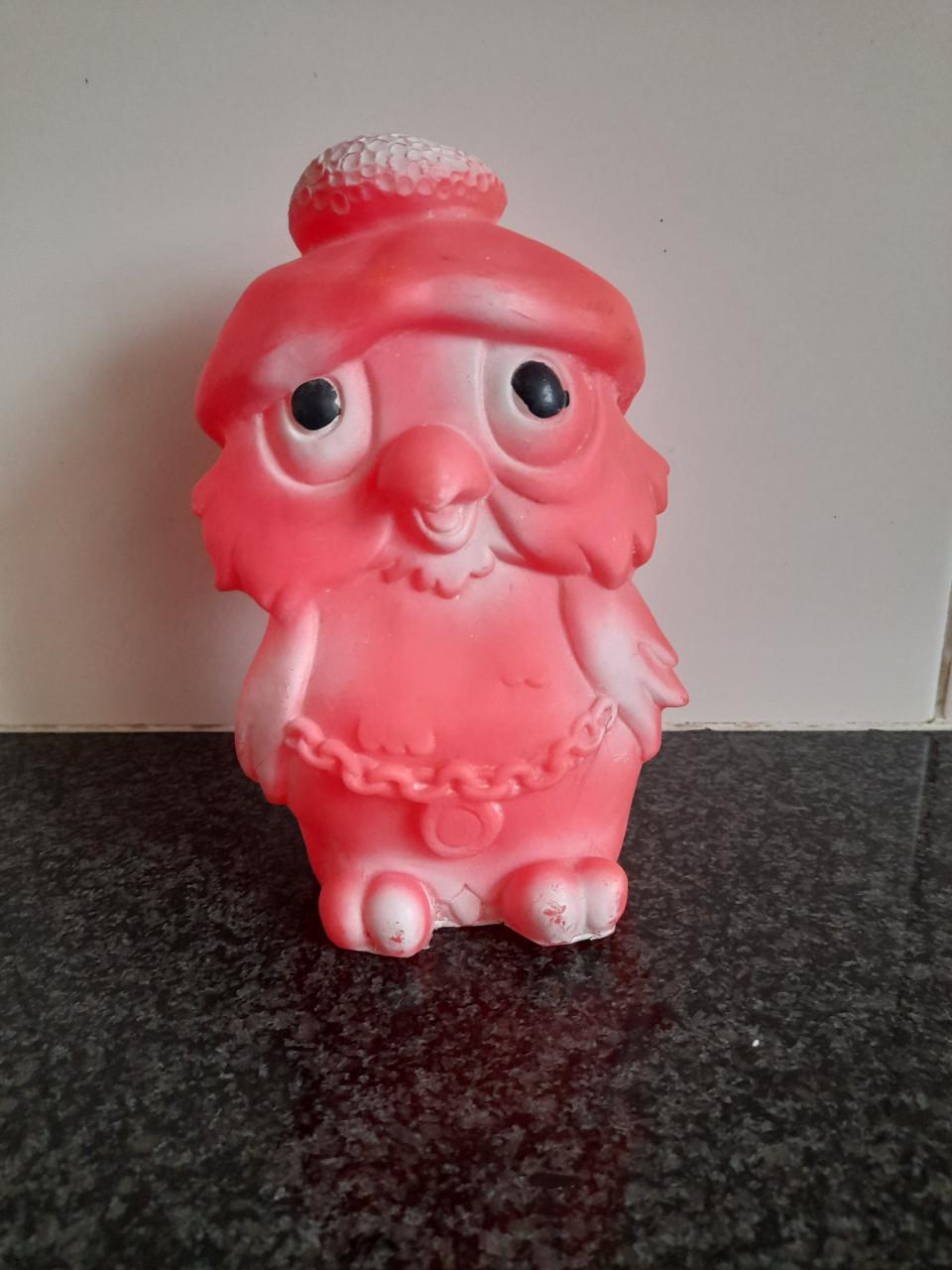 Vintage Rubberen Piepbeestje ( in goede staat )  €4 per stuk