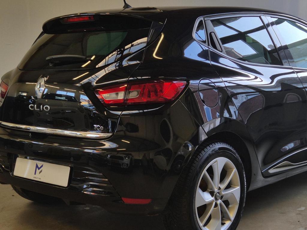 Renault Clio 0.9 tce limited / keyless / cruisecontrol / parkeersensoren