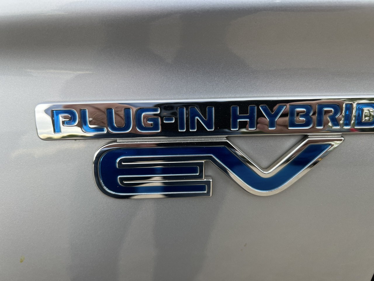 Mitsubishi Outlander 2.0 PHEV 149kW 4WD Executive X-Line, jaar BOVAG en APK