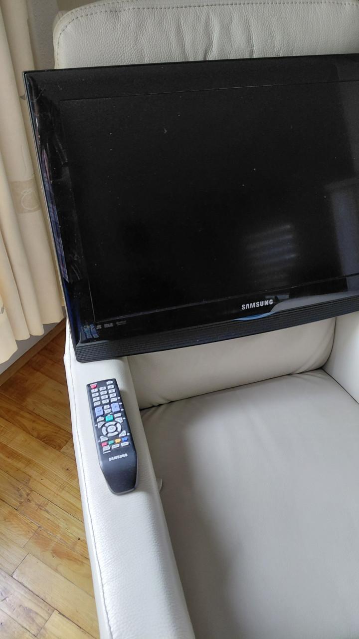Tv flatscreen