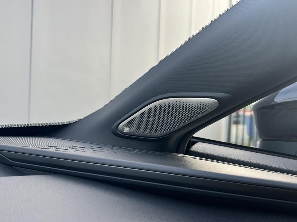 Toyota C-hr 2.0 phev 220 gr sp