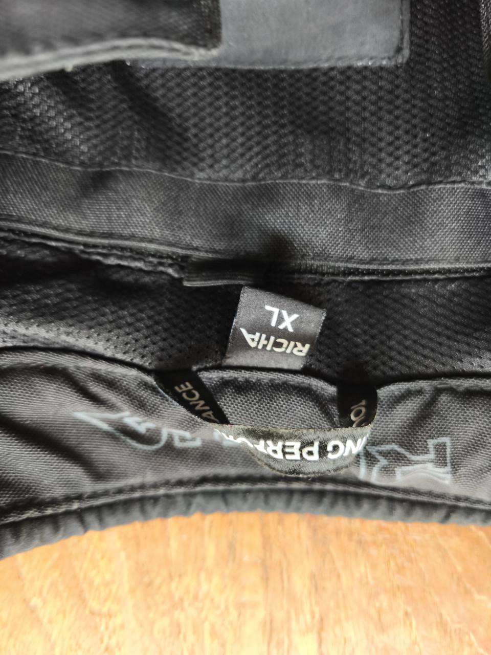 Te koop RICHA zomer doorwaai motorjack.