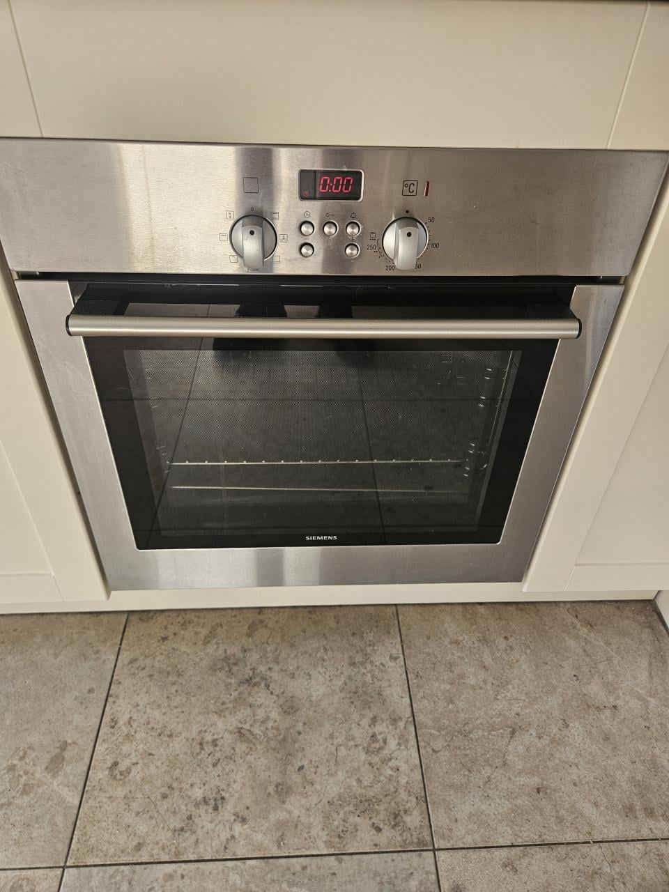 Complete keuken met siemens apparatuur