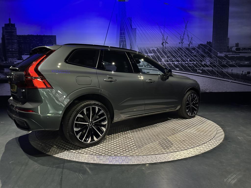 Volvo XC60 2.0 t8 plug-in hybrid awd plus black edition *nieuw model*
