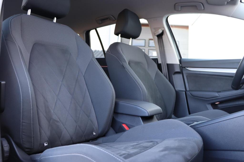 Volkswagen Golf variant 1.0 etsi life business 110pk dsg7
