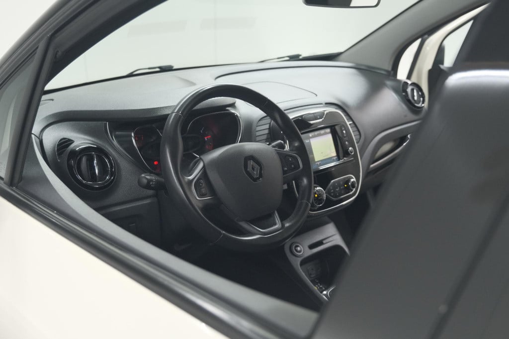 Renault Captur tce 90 dynamique | parkeersensoren | navigatie | climate con