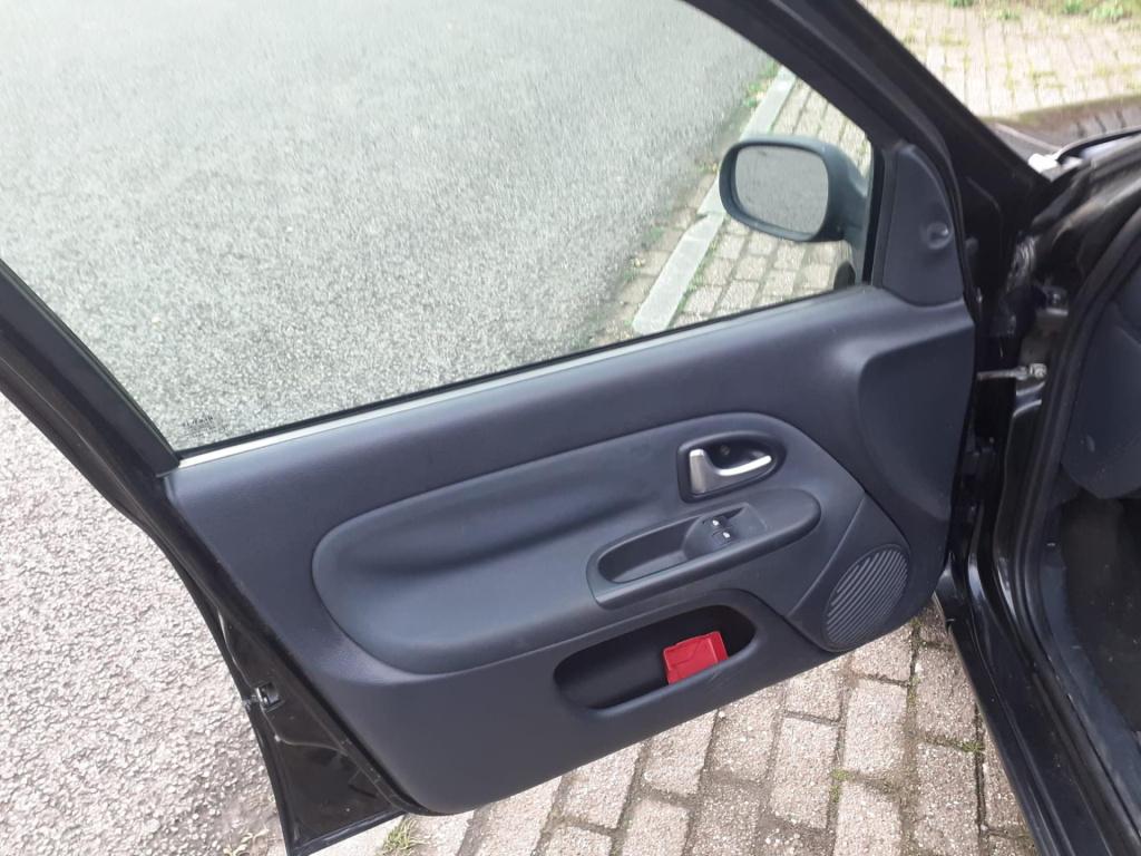 Renault Clio 1.2-16v dynamique