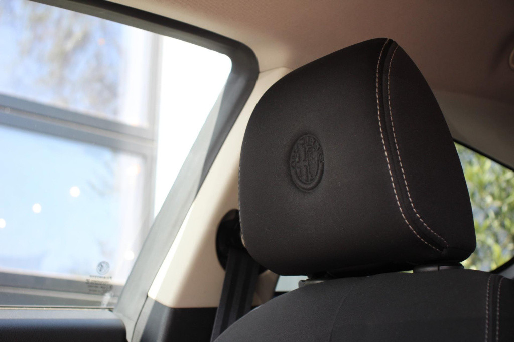 Alfa Romeo MiTo 1.4 turismo etna nero - airco - lichtmetaal - topstaat