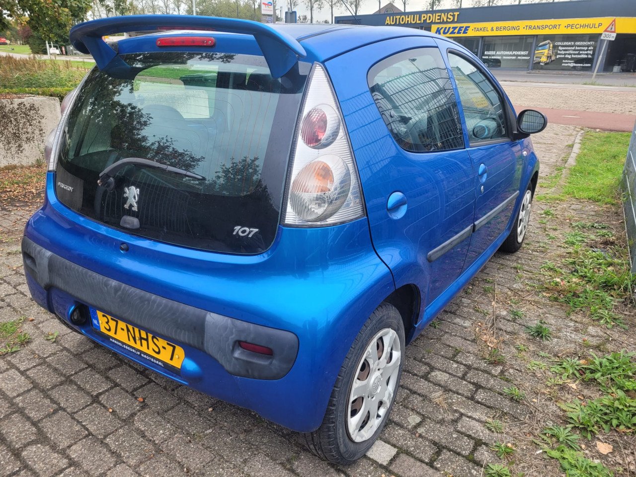 Peugeot 107 1.0-12V  Apk 11-10-2026