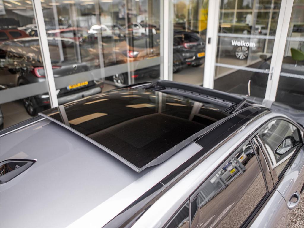 Peugeot 308 sw 1.2 puretech 130pk automaat | panoramadak | camera | navigat