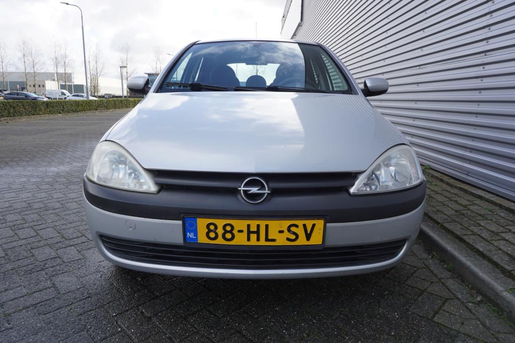 Opel Corsa 1.4-16v comfort elektr. ramen / trekhaak / apk t/m 18-03-2027