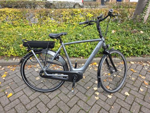 Gazelle Orange elektrische heren fiets met Shimano middenmotor